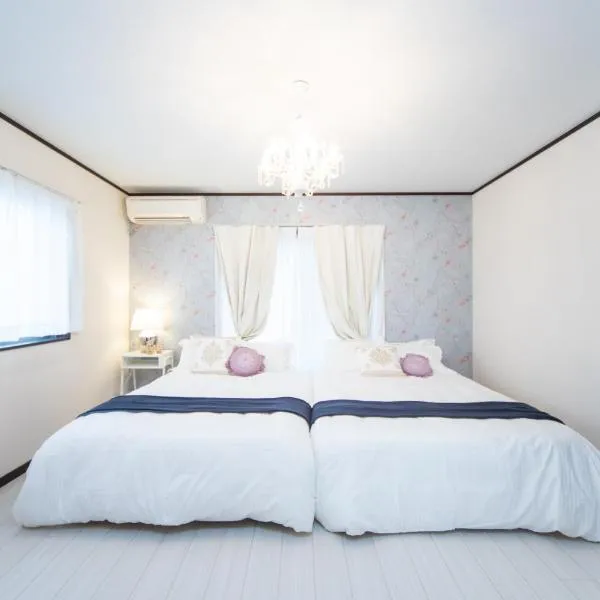 Awaji Central Inn Kuruma713, hotel v destinaci Awaji