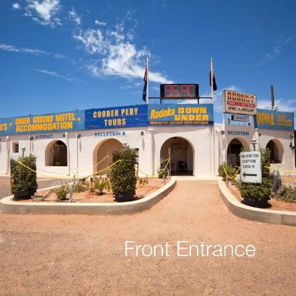 Radeka Downunder Underground Motel, hotel em Coober Pedy