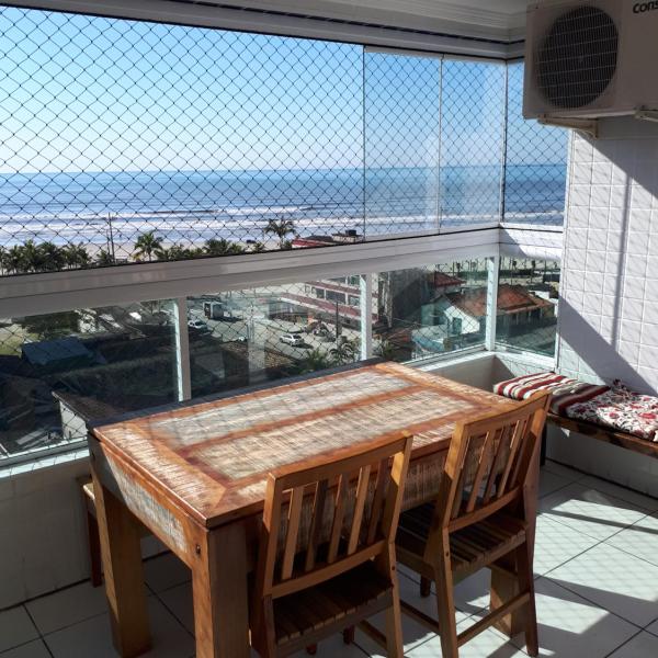 Apartamento em frente a praia