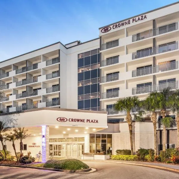 Crowne Plaza Orlando - Lake Buena Vista, an IHG Hotel: Bay Lake şehrinde bir otel