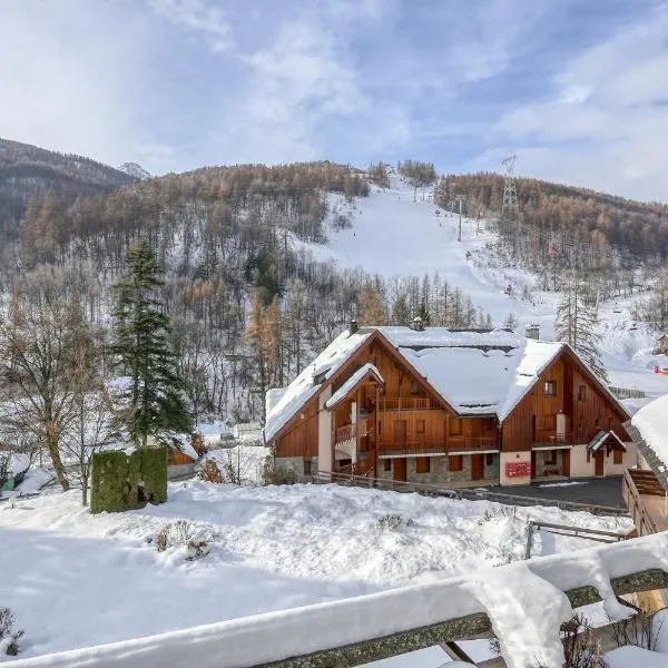 Prestigieux Appartement Pied Piste Luc Alphand 80 M2 Serre Chevalier Chantemerle, hotel v mestu Saint-Chaffrey