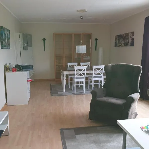 Kristian 4. Gt. apartement, hotell i Vardø