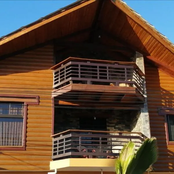 Villa Laura Jarabacoa, hotel in Paso Bajito