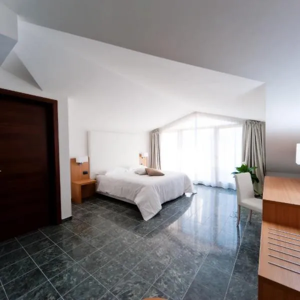Vea Resort Hotel, hotel v destinaci Mercato San Severino