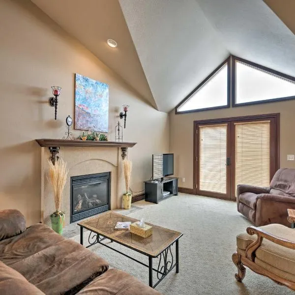 Cozy and Convenient Red Lodge Home Less Than 8 Mi to Slopes!, hotel din Red Lodge