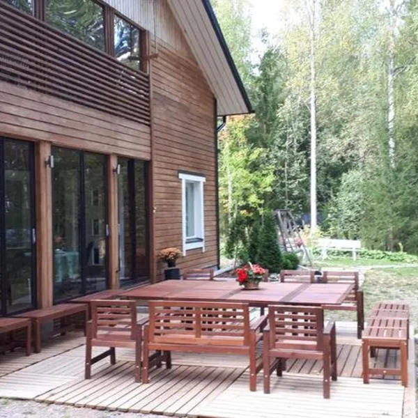 Huvila Uurainen, hotel v destinaci Uurainen