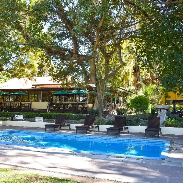 Cresta Riley's Hotel, hotel em Maun