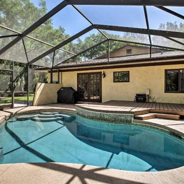 Merritt Island Oasis: 5 Mi to Satellite Beach!, hotel en Merritt Island