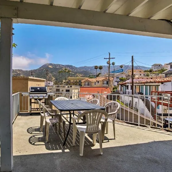 Walk to Beach Condo with Patio on Catalina Island, hotel v destinaci Avalon