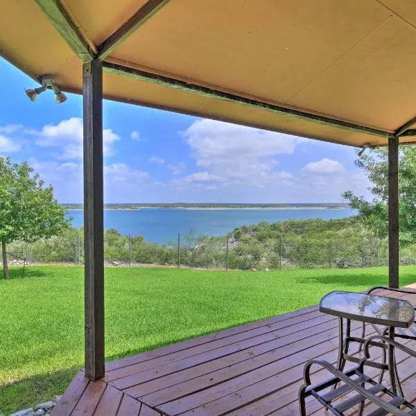 델 리오에 위치한 호텔 Del Rio Home with Lake Access and Boat Storage!