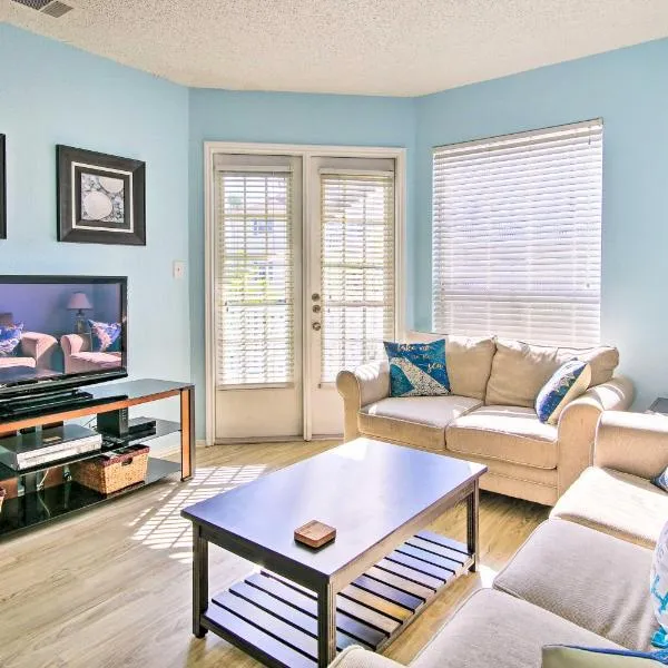 Corpus Christi Condo - Walk to Whitecap Beach!, hotel in Corpus Christi