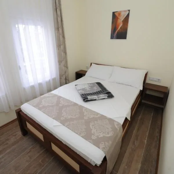 Hotel Rafaelo, hôtel à Bosanska Dubica