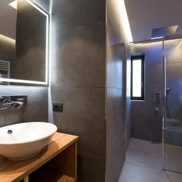 La Tambra - Residence - Central with Restaurant, hotel u gradu Santa Kristina in Val Gardena