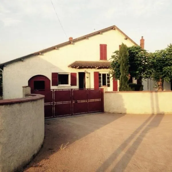 Résidence Beausoleil, hotel in Creuzier-le-Vieux