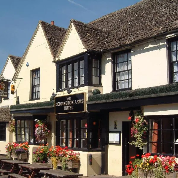 The Deddington Arms, hotel a Banbury