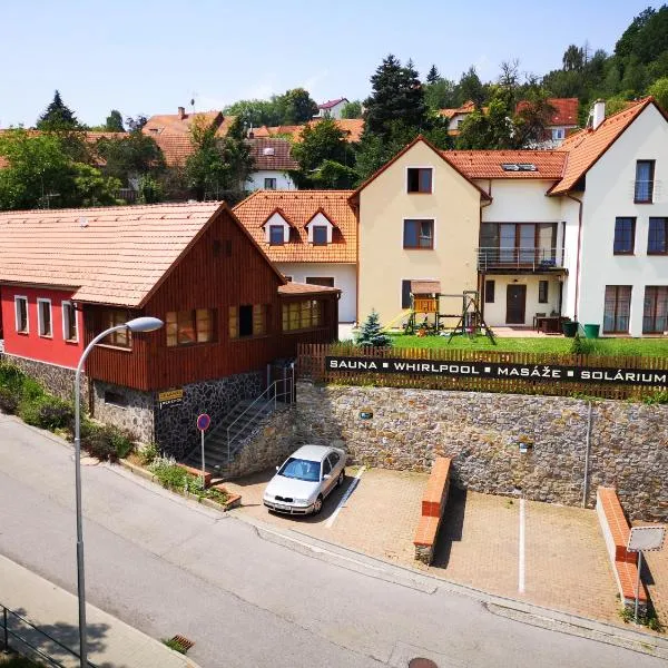 Penzion Delanta, hotell i Nahořany