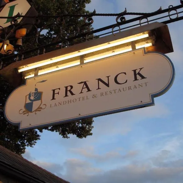 Landhotel Franck Garni, hotel v destinaci Brietlingen