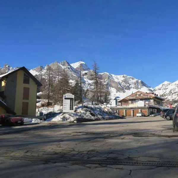 Monoloc. Bosco delle Fate, hotel i San Domenico