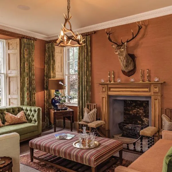 Tay House, hotel v destinaci Dunkeld