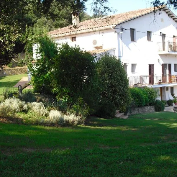 Allotjaments Mas Rafalot, hotel en Bas