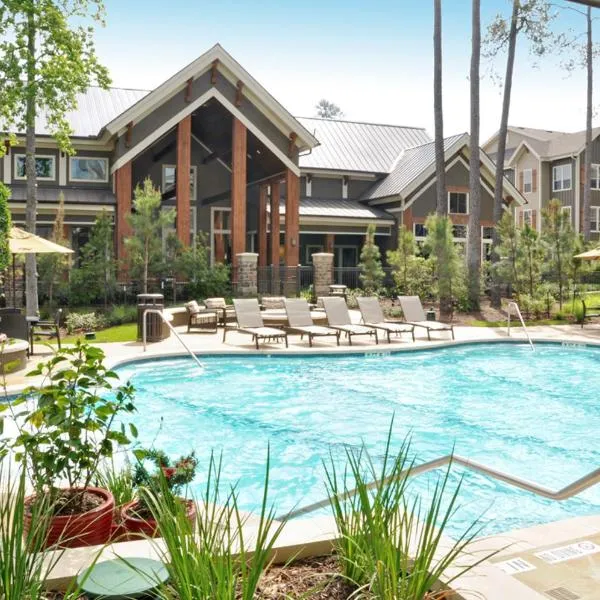 Resort Style Apartment/Home - The Woodlands, hotel v destinaci The Woodlands