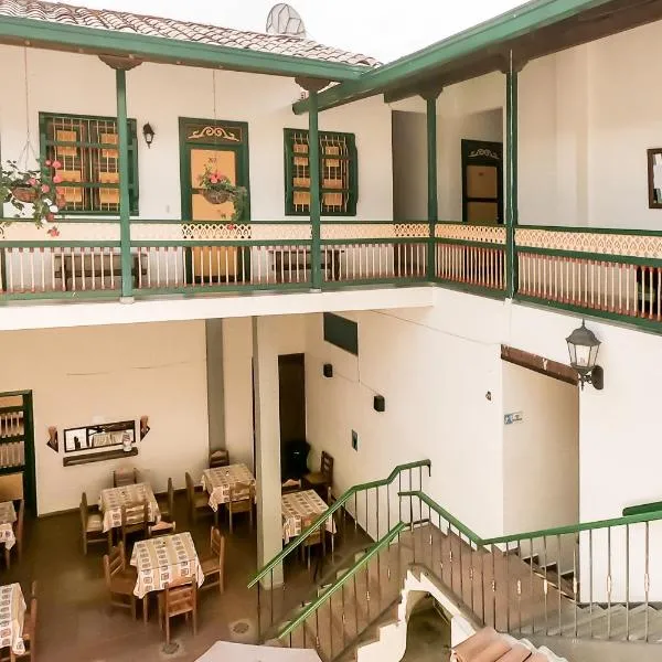 Balcones del Parque Jardin, hotel in La Casiana