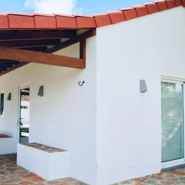 Casa do Sobreiro-Quinta do Briando, hotel in Portalegre