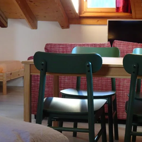 B&B Chasa Arfusch, hotel v destinaci Ardez