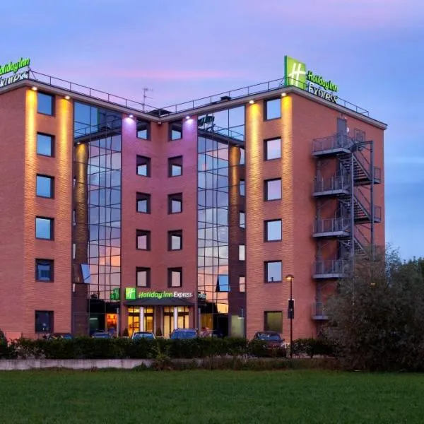 Holiday Inn Express Reggio Emilia by IHG, hotel in Reggio Emilia