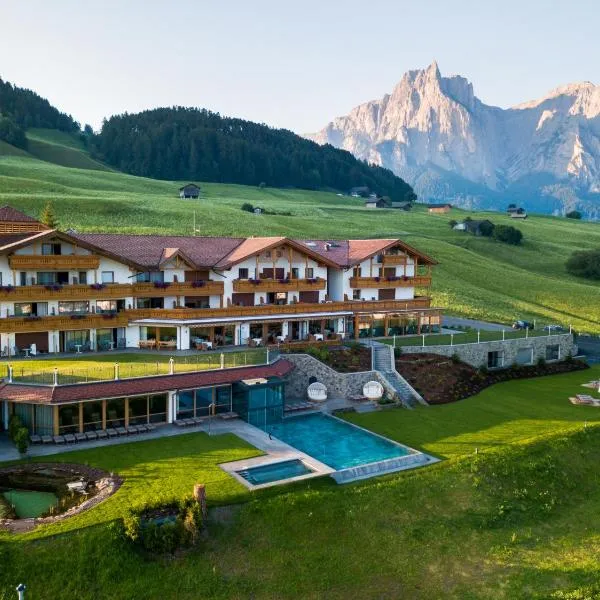 Hotel Rosslaufhof, hotel en Castelrotto