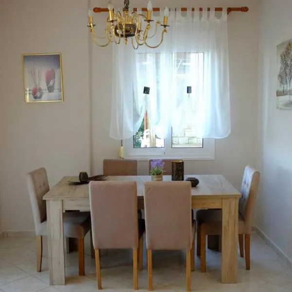 Petra's House, hotel v destinaci Polychrono