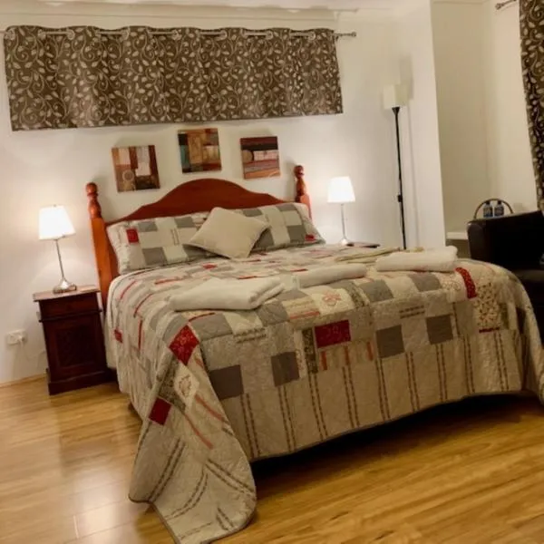 Ascot Comfort, hotel a Perth