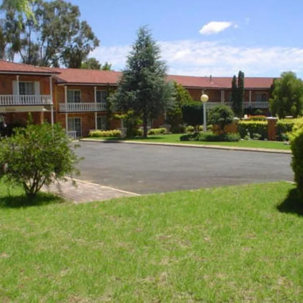 Coachmans Rest Motor Lodge, hotel di Coonabarabran