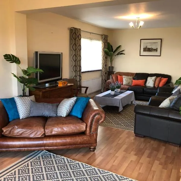 Whitehead holiday cottage, hotel en Whitehead