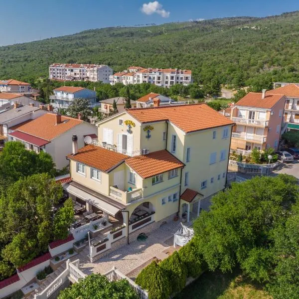 Guest House Sidro, hotel v destinaci Selce