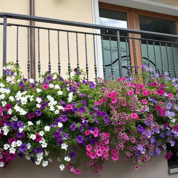 Locanda Bellaguarda B&B, hotel v mestu Tovo di Sant'Agata