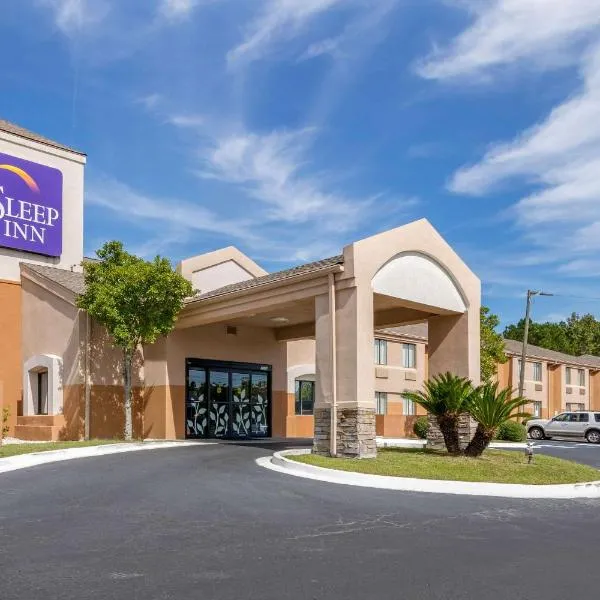 Sleep Inn I-95 North Savannah、ポート・ウェントワースのホテル