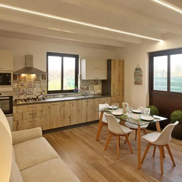 casa tre noci, hotel u gradu 'Lascari'