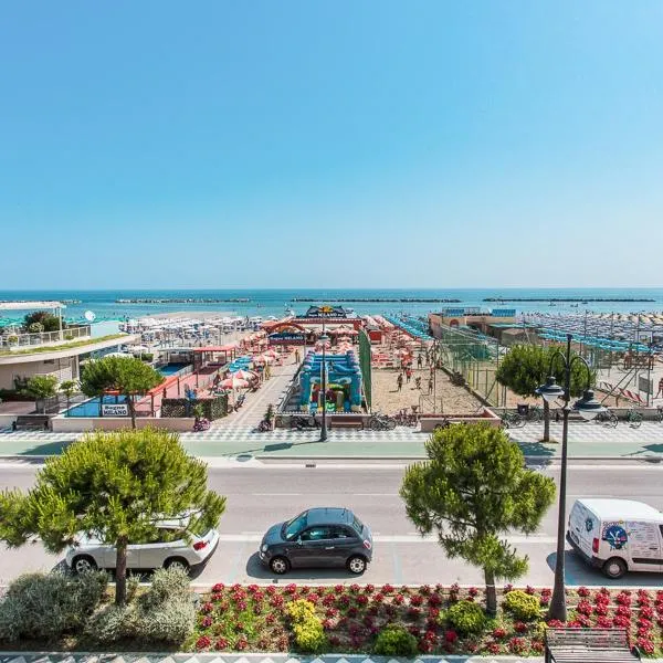 ELISABETTA Frontemare, hotel v destinaci Cesenatico