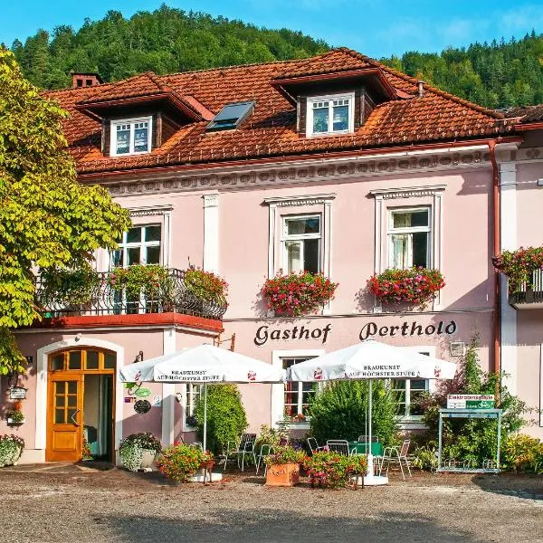Gasthof Zum Niederhaus - Familie Perthold, Hotel in Schwarzau im Gebirge