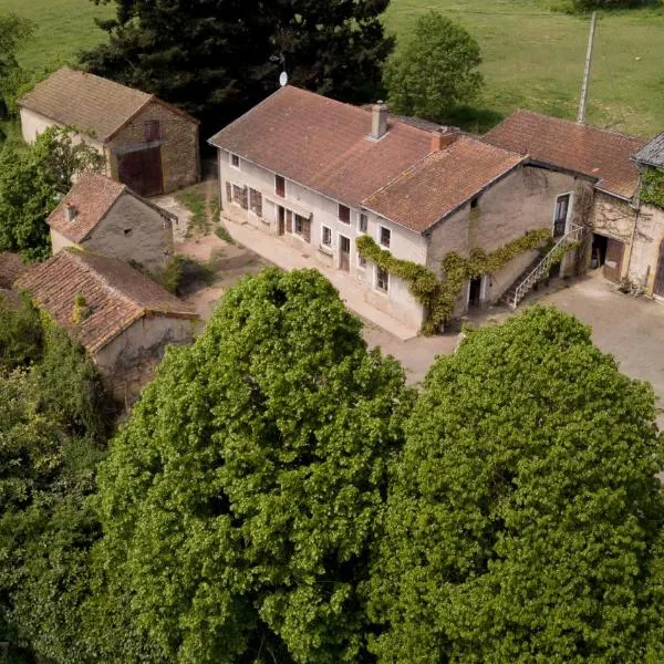 domaine de crayeux – hotel w mieście Les Champs