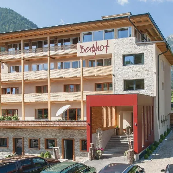 Hotel Garni Berghof, hotel v destinaci Pertisau