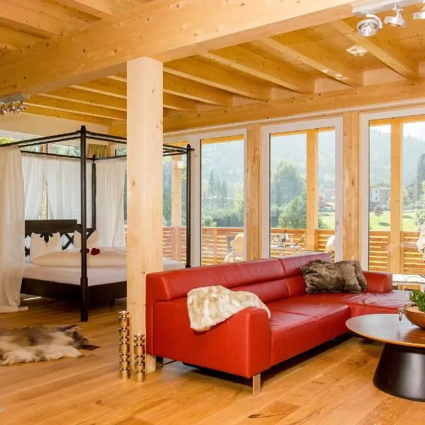 Boutiquehotel Berghof, отель в Пертизау