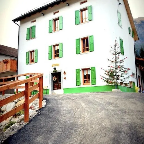 Agriturismo Plan Da Crosc, ξενοδοχείο σε Prato Carnico