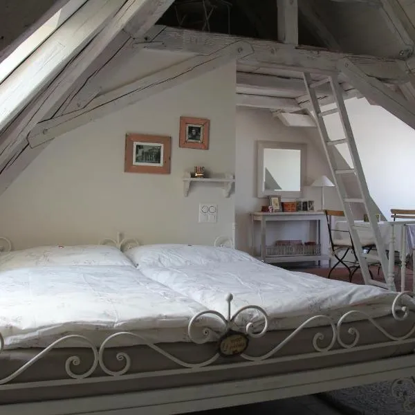 Bed and Breakfast Gantrisch Cottage Ferienzimmer、Rüeggisbergのホテル