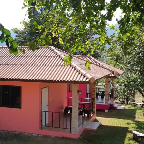 Kaengkachan Lake Hill, hotel v destinaci Kaeng Krachan