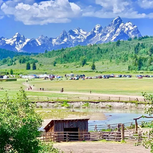 Heart Six Ranch, hotel en Colter Bay Village