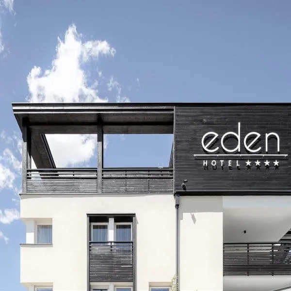 Eden Boutique Hotel, хотел в Резия