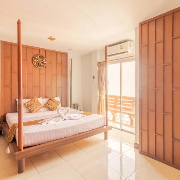 Lotus Hotel Patong, hotel a Patong Beach