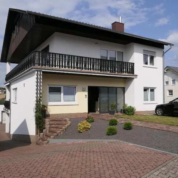 Ferienwohnung Jürgen Brill, khách sạn ở Eppelborn